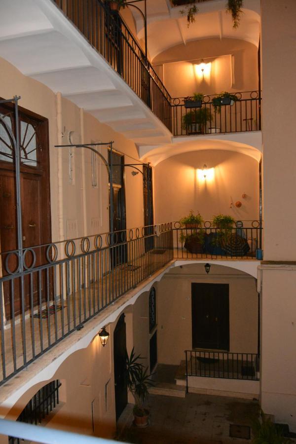 Mirhome Apartment Рим Экстерьер фото